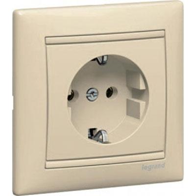 Legrand Valena  Слоновая Кость Розетка 1-местная с заземляющими контактами в сборе с рамкой /774323