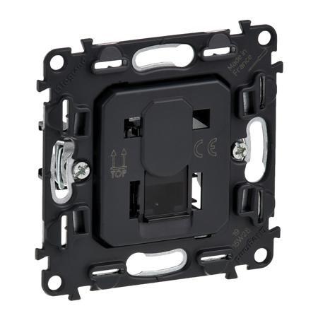 Legrand  Valena  IN'MATIC Розетка механизм компьютерная 1-местная RJ45 категория 6е UTP скрытая установка IP20 /753042