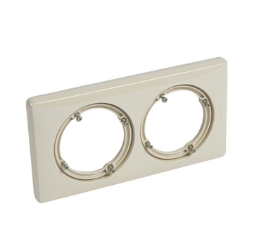 Legrand  Celiane  Слоновая Кость Глянец IP44 Рамка 2-местная 069082