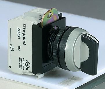 Переключатель - Osmoz - в сборе - 3 положения с фиксацией - чёрный  Legrand 023731