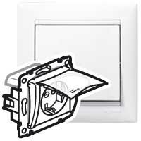 Legrand Valena  Белый IP44 Розетка механизм 1-местная с заземляющими контактами с крышкой 16А 250В 774220 индивидуальная упаковка DIY (кратно 1шт)  /695641