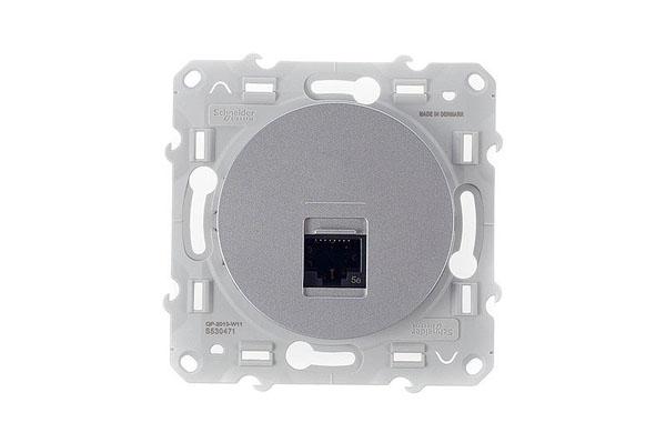 Schneider Electric ODACE Алюминий Розетка механизм компьютерная 1-местная RJ45 кат.5е неэкранированная S53R471
