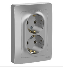 Schneider Electric  BLANCA  Алюминий  Розетка 2-местная с заземляющими контактами без шторок, 16А, 250В, скрытая установка   BLNRS001023