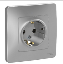 Schneider Electric  BLANCA  Алюминий  Розетка с заземляющими контактами без шторок, 16А, 250В, скрытая установка  BLNRS001013